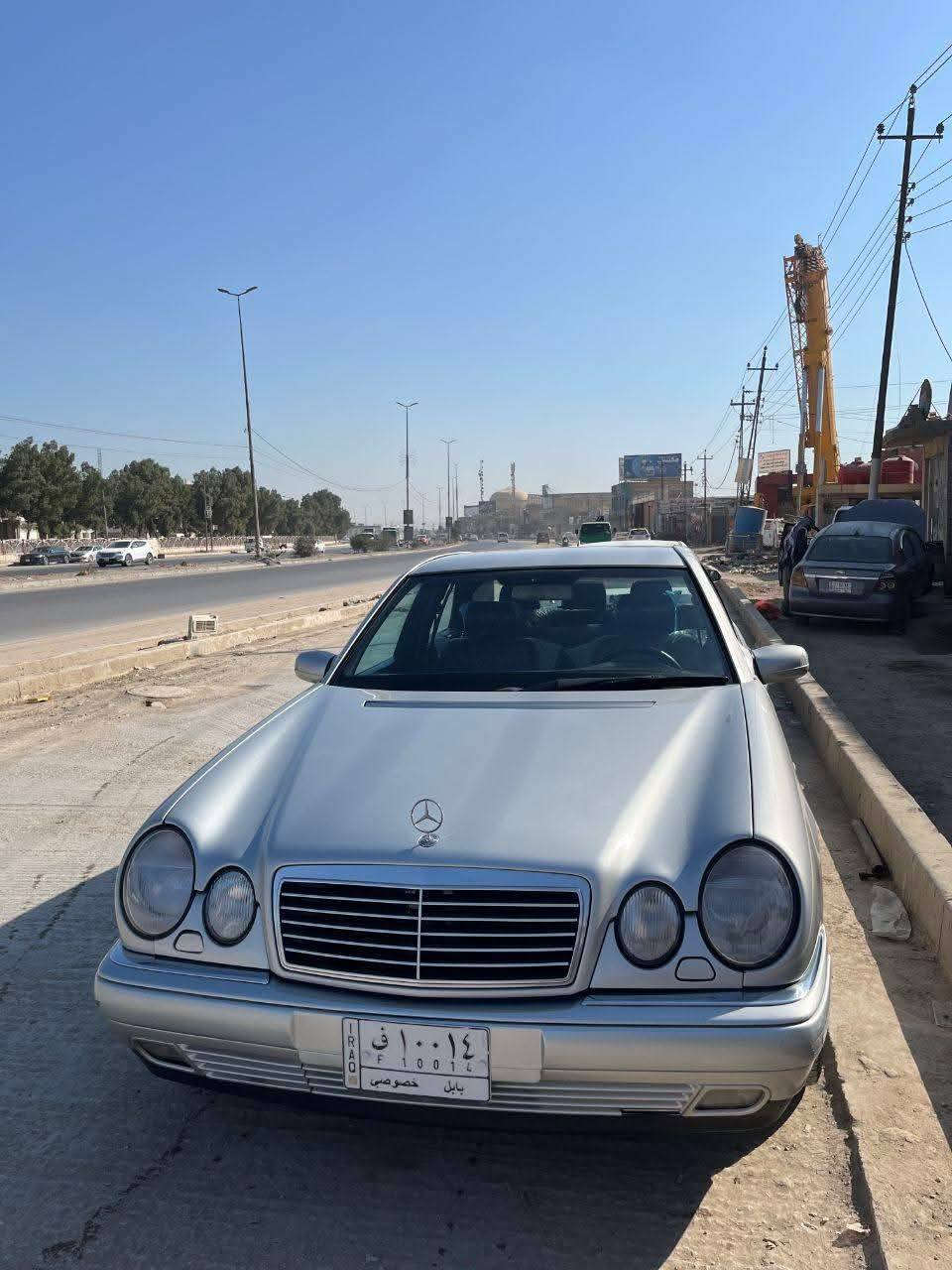 السلام عليكم
مارسدس ام عيون موديل 1998 افنكارد
وارد يابان مكينة V
مواصفات الافنكارد معروفة 
صبغ عام 
مكان بابل حله
***********
واتساب***********
