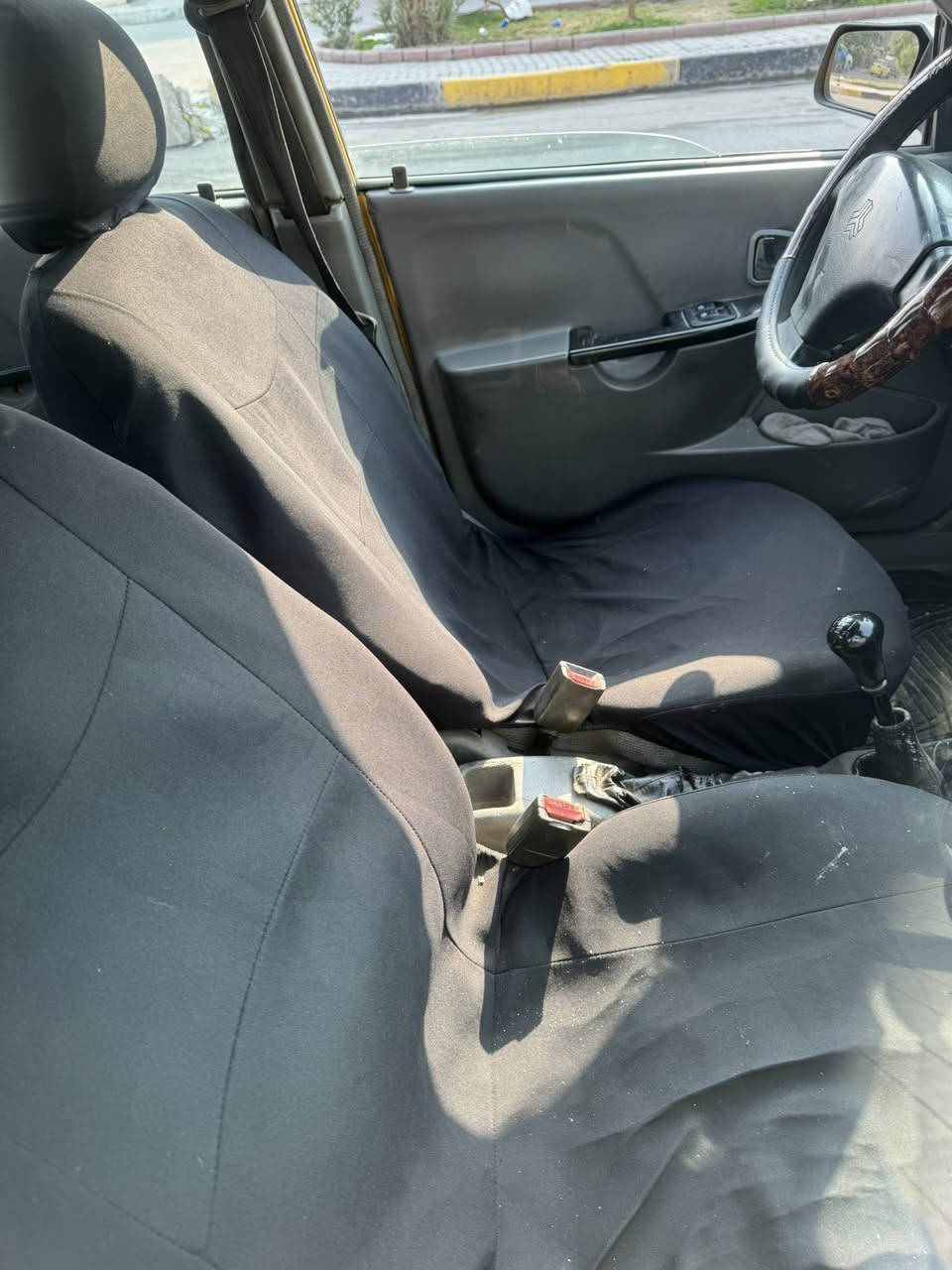 سايبة 2012للبيع ٣٠وبيعه مجال مكانهه شارع فلسطين
موصفات السياره سياره دينار واحد متخلي عليهه عدا التبريد من الدعامية للدعامية دينار واحد م أذب صدر  امامي وخلفي جديد محرك جديد تخم تاير مع ويل جديد نقص فقط تبريد سياره  سنوية لغاية ٢٠٣٠ما جناي لاتصال ***********
