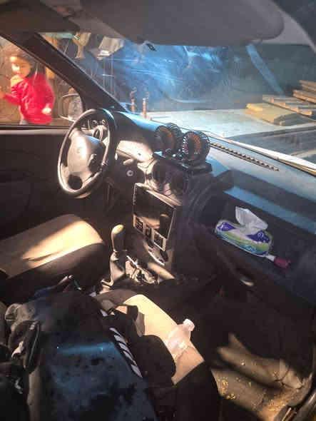 السلام عليكم
من رخصة الادمن 
للبيع سياره 
رينو لوكان 2009
رقم بغداد..مشروع وطني..بأسمي تحويل مباشر 
اللون اصفر

(مكينه...كير...جدد تبريد شغال مسجل شاشه تايرات نضاف  )
سعرهه32ورقه
وهذا رقمي للاستفسار ***********
