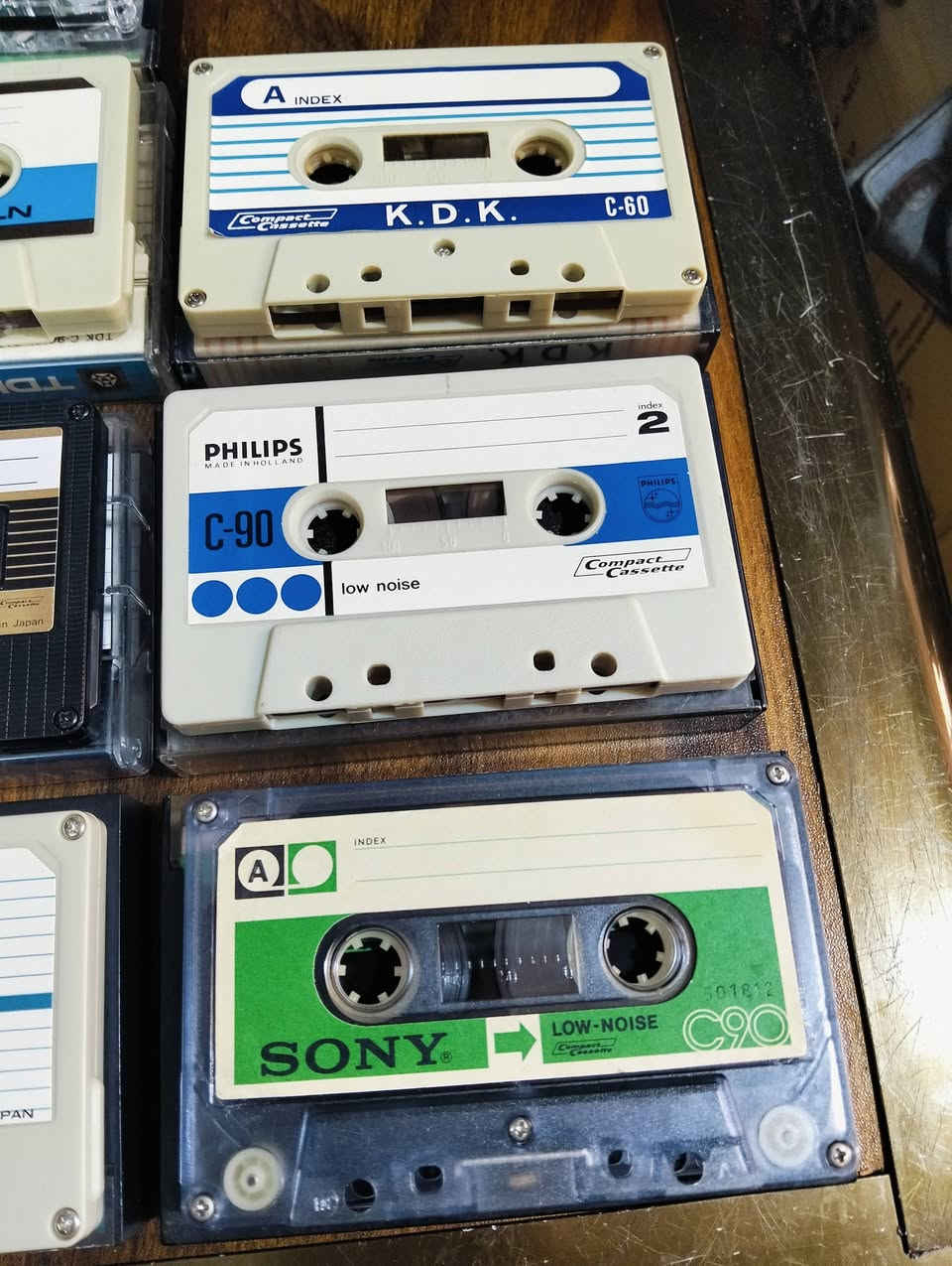 كاسيتات مسجل ماركات فقط
نظافه عاليه جدا من نوادر 
نشنل هيتاشي ماكسل تي دي كي فلبس 
سانيو سوني مع كفرات الاصليه 
ملاحظه اجهل محتواهن 
العدد 16 كاسيت السعر للكل 30 الف 
سعر نهايته ليريدهن يراسلني


**إذا كنت صاحب هذا الإعلان وتريد حذفه لأي سبب، رجاءا أرسل رسالة إلى الدعم الفني**