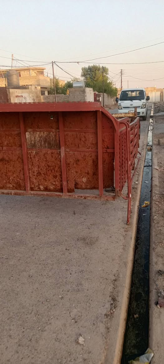 سلام عليكم محجر البيع سعر 250 وبي مجال مكان بغداد المعامل ***********
