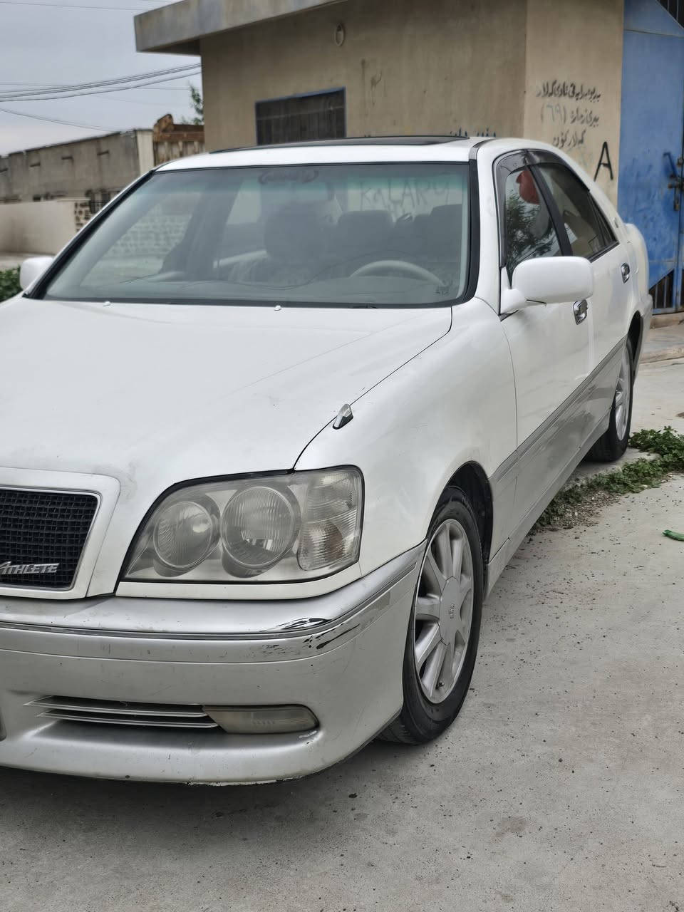 2002
براوة 
فيفيتي 1دووكمة 
دةشبوول نةجةف 
بيش عوين دوا كريستال 
شاشة كاميرة 
سعري 40مةجاليكي كةم 
شوين كةلار 
***********
