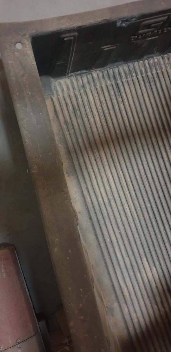 السلام عليكم
حوض صندوقفي في حاله ممتازه شيفرلية او ج م س موديل من 1990 الى 1998


**إذا كنت صاحب هذا الإعلان وتريد حذفه لأي سبب، رجاءا أرسل رسالة إلى الدعم الفني**