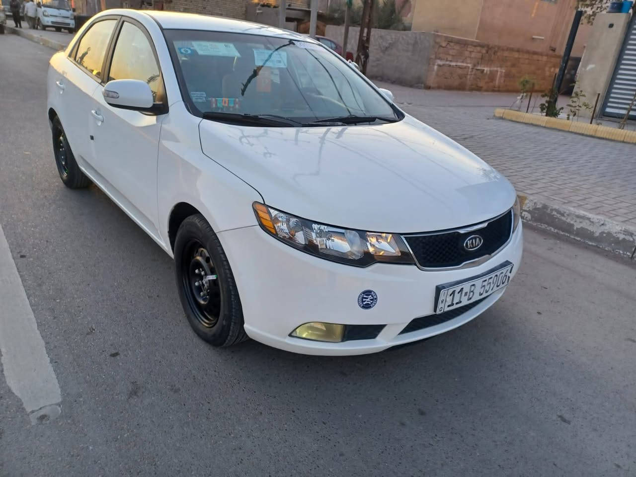 السلام عليكم كيه فورتي ٢٠١٠واردامريكي حادثه  خشم جاملغ  لمامي وخشم البنيد فقط  بدن دواخل شاصي الغد مكفول اليبل واحد  نفسه معمرات محرك ٢٠٠ دوش كير حداده صدر تخم تاير تبريد  تتفه  جاهزه اي نقص مابيهه  نفس مابصور رقم  جديد نكليزي  سنويه جديده مشروع وطني  تحويل ثاني يوم ماشي ١٥٤  المكان بغداد المدينه الصدر سعر ١٠٠ وشراي يتصل ***********
