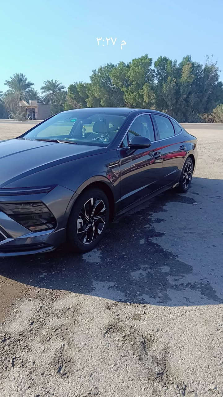 سوناتا 25 شهداء مثنى مكان الناصريه مكينه 2500 تنفس طبيعي المرغوب  بيها بس بنيد مبدل وجاملغ مطبع بدون رباك ماشيه 17 موصفات  سياقه ذاتيه 
توقف ذاتي 
رادار امامي خلفي 
بيها هواي موصفات السعر 190 وبيها مجال قليل وكاله ثاني يوم ***********
