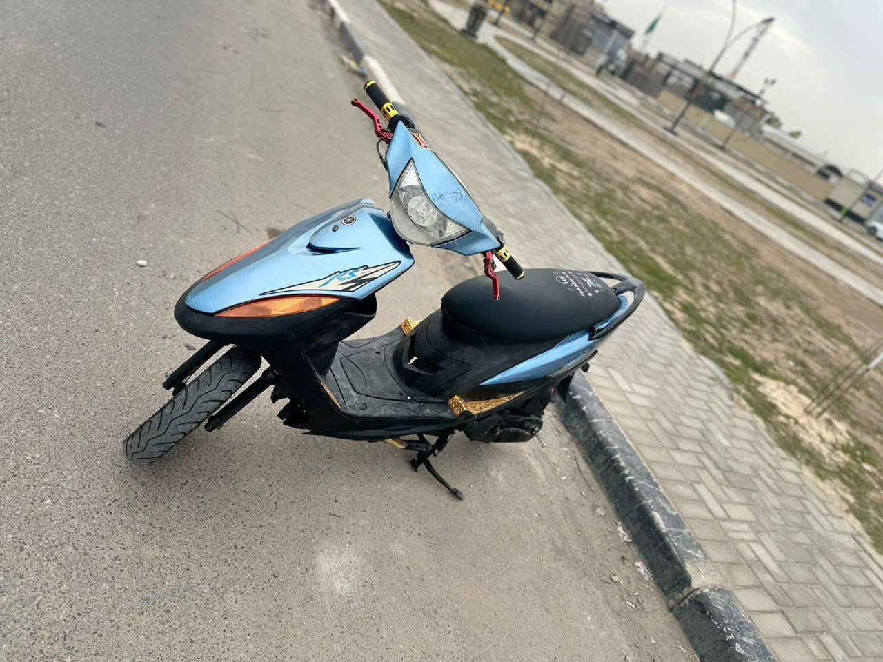 السلام عليكم ماكس عدله ياباني جديده ما مفتوحه سلف هندر شاير لايت عالي ناصي سكنات  كهربائيات كلها شغاله اي نقص ماكو بوشه49بلاد مامفتوحه شلعه ومشي ونعومه كفراتها بلاد دراجه جديده سعر 625 وبيها مجال الاستفسار *********** أو متواجد وتساب مكاني بصره حي شرطه
