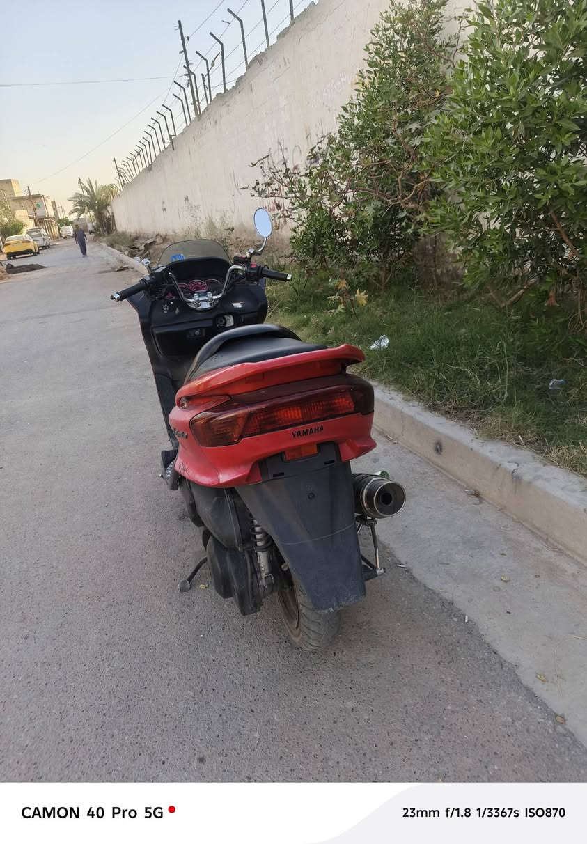 سلام عليكم شباب دراجه ماجسته. دراجه. بلديه حلوه مرتبه شلعه معدلل كامله خير من الله.  تخبل نصبه لونه بلادي تخبل للبيع السعر 700 وبيه مجال تخبل دراجه حلوه. ولشراي. يدخل خاص  ولدلل


**إذا كنت صاحب هذا الإعلان وتريد حذفه لأي سبب، رجاءا أرسل رسالة إلى الدعم الفني**