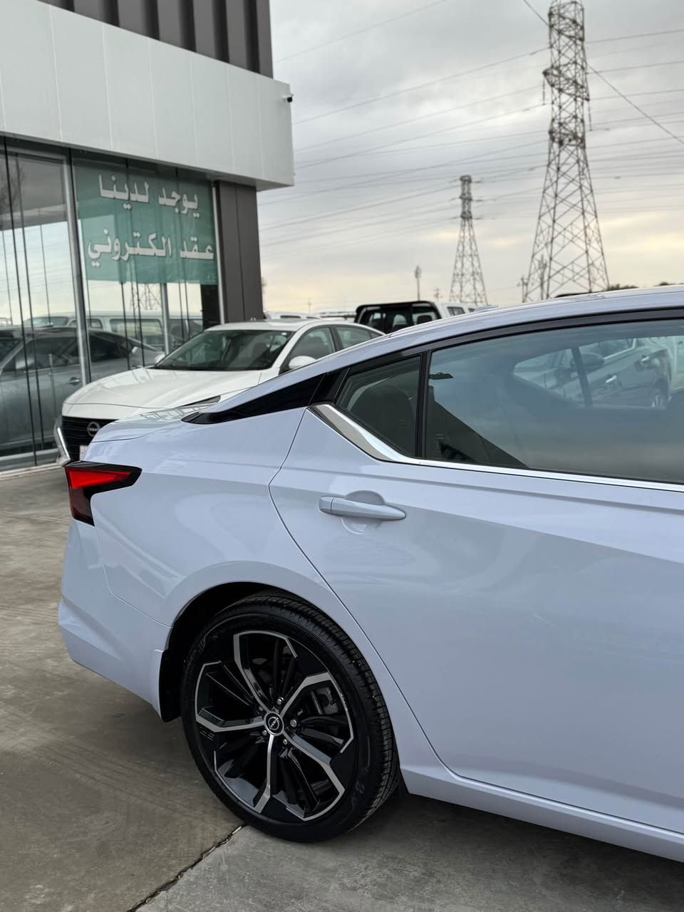 Nissan altima 2024 SR
سەیارەکە بێ بۆیاخە ، تەنها پەڵەیە ساردی هەیە لە چەمەلخی سایەق ، سلاید و شاشە گەورەو ، هەردوو کوشن هیتەر ، هەردوو کوشن کارەبا ، سەیارەکە بە مانای کەلیمە جوانە ، تەنها 9000 مایل ڕۆشتووە 

رەقەم شاسی : 1N4BL4CV5RN424911
رەقەم موبایل : *********** السليمانية, العراق
