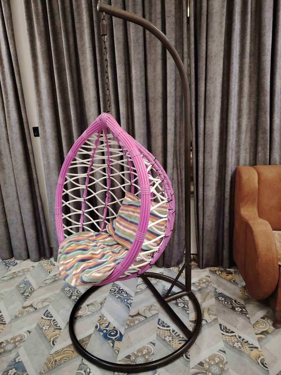 تخم 7 مقاعدسعره150مرجوحه80
***********
