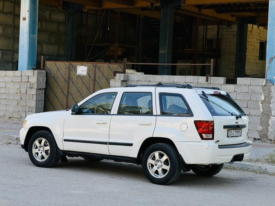جيب لاريدو مديل 2008 سعر 77 وبيه مجال للاستفسار الاتصال ***********  وارد مريكي جاملغ وبنيد بدون دواخل وبيهه رشات صبغ ولباقي مكفول مواصفات فول 1عله 1 فتحه سقف كشنات جلد تحكم ستيرن حساسات خلفيه مري كهربائي كشنات كهربائي قطعتين تبريد داخل صاج رقم بغداد سنويه 30مشروع وطني سنويه بسمي مكينه وكير مكفولات حداديه جديدهه تخم تاير جديد تبريد شغال ثلج سياره جديده وجاهزه وأي نقص مابيهه مكان سياره كربلاء المقدسة
