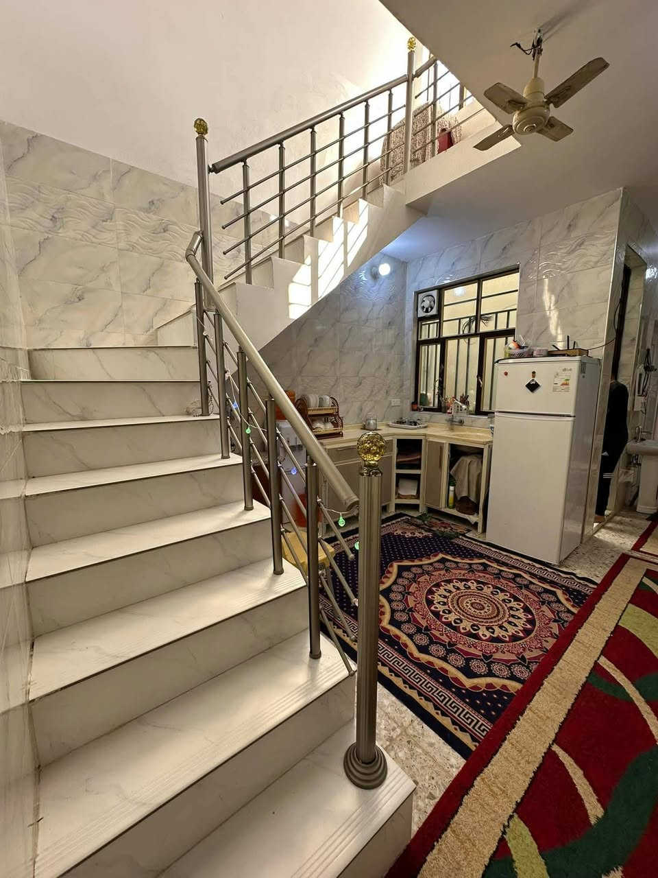السلام عليكم ورحمة الله وبركاته 🌹
🔥 فرصة مميزة للبيع – بيت مرتب وموقع ممتاز

📍 الموقع: بغداد – منطقة الانتصار

📍 مقابل مستشفى حماد شهاب
📍 قريب جداً من الشارع العام والخدمات

🏡 التفاصيل:
▪️ المساحة: 50متر واقع حال 75متر 
▪️ نوع الملكية: طابو ملك صرف تحويل
▪️ يحتوي على 2غرف نوم
▪️ منطقة هادئة ومناسبة للعائلة
▪️ قريب من الأسواق والمدارس والخدمات
▪️ موقع ممتاز وسهل الوصول

📞 للاستفسار والمشاهدة:
***********

مع الشكر 🌹
ثامر حسين للعقار
