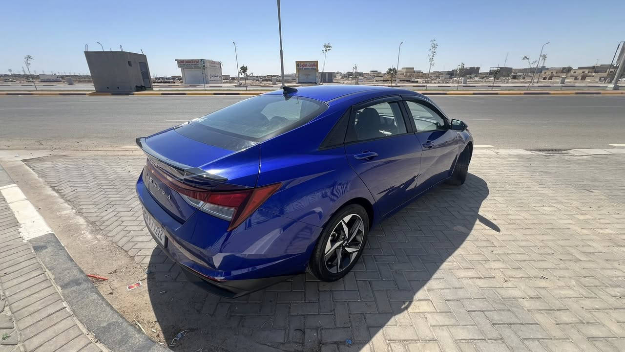 النترا امريكي بصره معوقين (وكاله)
‼️مكينه 2000دوش
‼️بصمه+تشغيل عن بعد+بصمة ابواب
‼️شاشات متصله كبيره دجيتل
‼️تدفئه مقاعد
‼️تبريد مناخين بيانو 
‼️ثلاث انظمة قياده 
‼️قياده ذاتيه (داخل المسار)
‼️التحذيرات اماميه خلفيه من التصادم (رادارات)
‼️توقف ذاتي (بريك تلقائي للحمايه من التصادم في حال عدم الانتباه)
‼️مثبت سرعه متفاعل بالقياده 
‼️سايد بريك اوتو
‼️اوتو هواد
‼️صندوق خلفي بصمه +يفتح عند الاقتراب تلقائيا 
‼️شاشات متغيره الانظمه والالوان
‼️تحذيرات جانبيه
‼️تحذيرات عند فتح الابواب للحمايه
‼️حذير عند الخروج من المسار
‼️مانع انزلاق 
‼️‼️وباقي المواصفات بهل فئه‼️‼️

سياره ماشيه 88ميل حلوه كصيتها ع ايدي صارلها سنتين 
ضربتها سطحيه ايرباك ستيرن فقط
ربع بنيد وربع باب ومدكر مبدل مكانات الضربه
بيها ملاحضات خفيفه 
مكينه كير حلوات دهن كير قبل شهرين بدلته الاصلي ودهن المكينه اصلي دائما 
 
‼️‼️السعر 143وبيها مجال 

***********مكاني البصره القبله حي الجامعه
