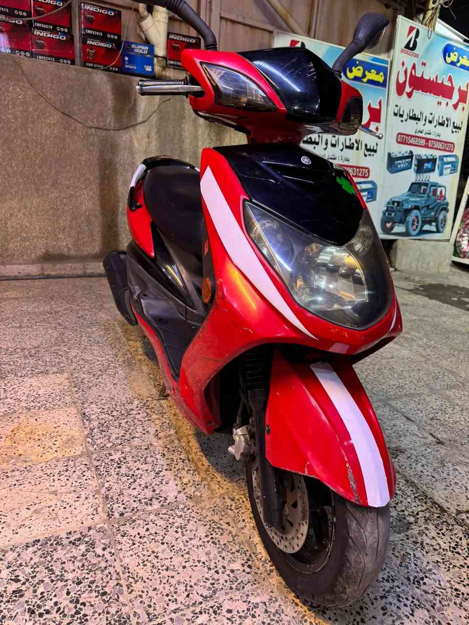 السلام عليكم

سكنس فحل ام الطلاعات دراجة نضيفة وشرط المكينة على النفحص ما مفتوحة 

الدراجة شلعة ومعدل اوراقه كامله

الدراجة نضيفة مال رمبه قبل شهرين نازله كله شغاله تجي تفحص وتشوف بعينك السعر 1100 
المكان الزعفرانيه ***********
