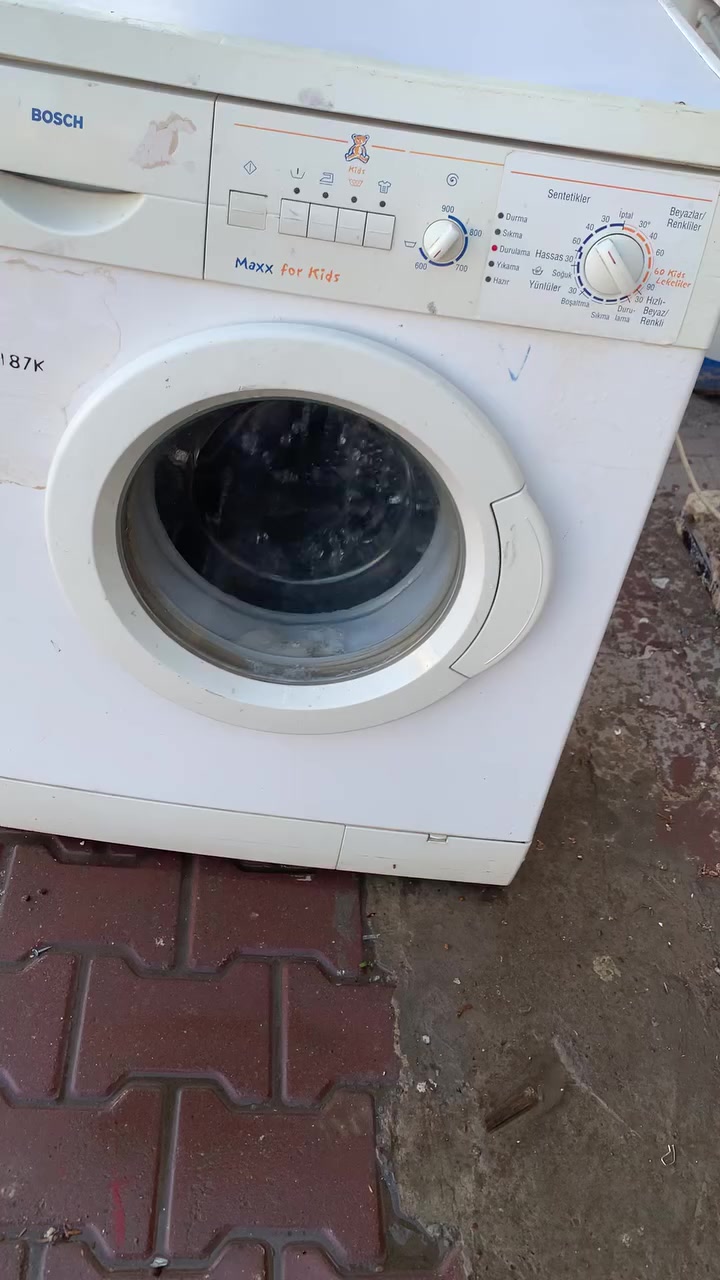 اساله ٧٥ شغاله كولها  مكان الزهور


**إذا كنت صاحب هذا الإعلان وتريد حذفه لأي سبب، رجاءا أرسل رسالة إلى الدعم الفني**