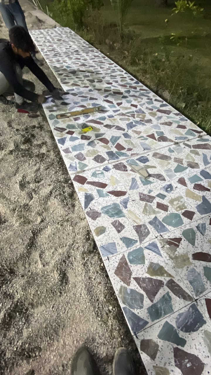 كادر كاشي وسيراميك وبورسلين 
متوفر 
***********
