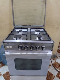 طباخ مصري 4 مشاعل نضيف كلش وشغال العيون والفرن شرط الفحص  ثلاجة فيستل ...