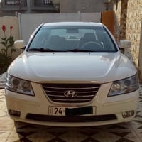 سوناتا ٢٠١٠ • محرك ٢٠٠٠ • ثلاث قطع