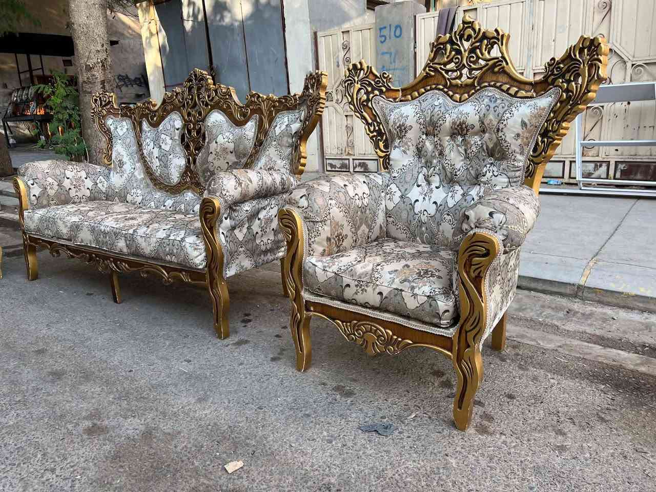 ماشااللە ماشااللە بە لە لۆکی ماوە تۆ
کلاسیک 10نە فە ری زۆرشازو ناوازەییە
نرخی زۆر کونجاوە
ژ.م***********
شوین . کە لار
