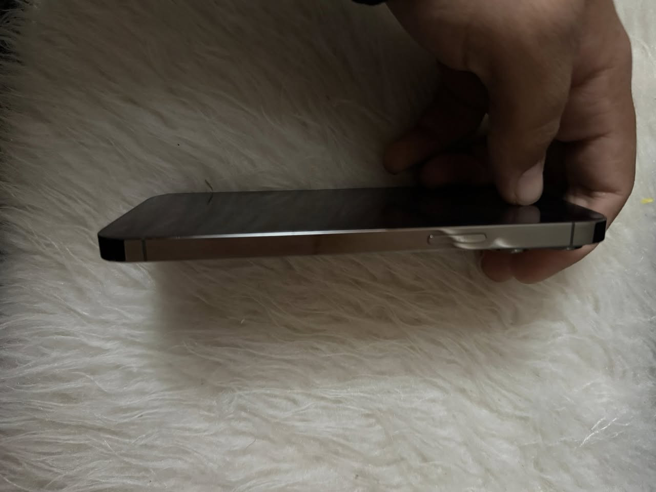 السلام عليكم ايفون 13 برو ماكس 256 بطاريه 78 وتر بروف زلغ واحد ما بي مكفول ما داخل صيانه بي ضمان شهر بيع او مراوس 
رايده ب600 قفل قفل قفل ***********
