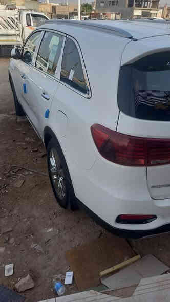 السلام عليكم 
سورنتو 2020 خليجي 
بصمة
مري شفط 
مكينة 4سلندر دوش 
ماشية84 حقيقي 120 دگ جرس 
حساس امامي خلفي 
كامرة خلفيه
7راكب
3قطع تبريد
ويل كب كروم19 السبير مانازل  
شحن واير لس
 سنويه الى2030
بأسمي رقم بغداد الجديد تحويل مباشر
تخم تاير جديد قبل يومين شادة
بيها كارت كلش قليل بالجنطة
السعر240وبيها مجال 
***********
