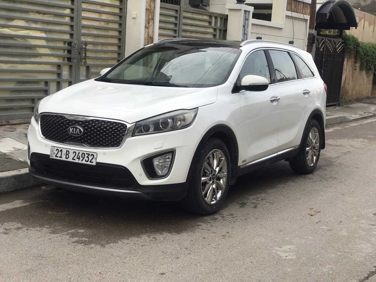 للبيع
كيا سورنتو خليجي موديل ٢٠١٥ فول مواصفات للاخير محرك ٤ سلندر ٢٤٠٠ كفاله عامه من الصبغ والتبديل رقم سنويه وهزه كله جديد تحويل مباشر سياره محرك صدر تبريد تخم تاير كله جديد سياره مال جناي مناقصها برغي #السعر ١٧٣ وبيها مجال مكاني المحموديه للاستفسار ***********
