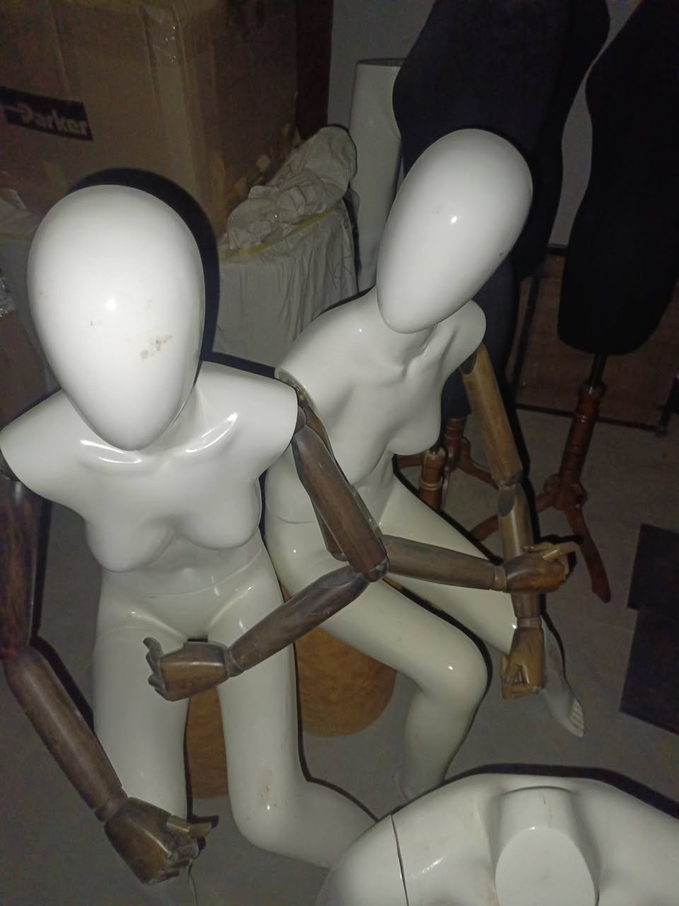 للبيع


**إذا كنت صاحب هذا الإعلان وتريد حذفه لأي سبب، رجاءا أرسل رسالة إلى الدعم الفني**