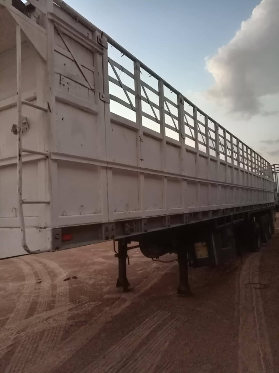 سلام عليكم سياره كرواتي لبيع مكفوله هيه وعربانته تحويل مباشر السعر ٢٧٠وبيه مجال رقم صاحبه ***********
