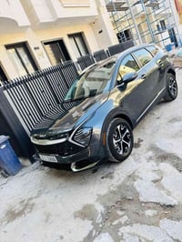 السلام عليكم   كيا سبورتج لون رصاصي   وارد امريكي موديل 2025رقم اربيل ...