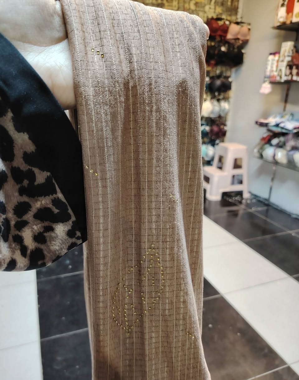 مجمع طيبه العائلي قسم الابسه النسائيه موصل شارع الفاروق القديم ماركت طيبه 

الطابق الثاني يوجد خدمه توصيل داخل الموصل فقط 

للحجز والاستفسار مراسله الصفحه 🤍


**إذا كنت صاحب هذا الإعلان وتريد حذفه لأي سبب، رجاءا أرسل رسالة إلى الدعم الفني**