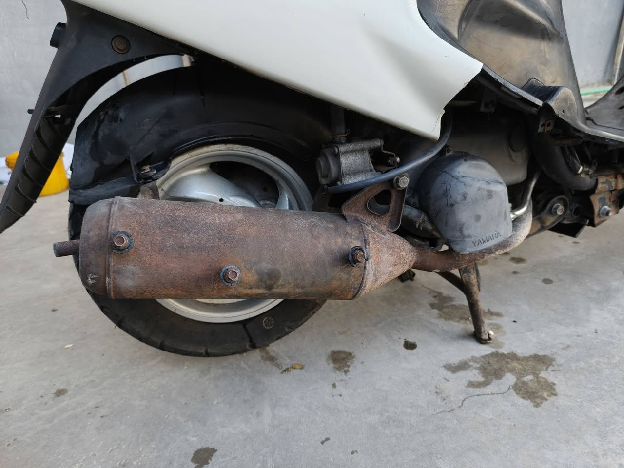 السلام عليكم دراجه فراشه للبيع الدراجه شوفت عينك كفراتهه بيهن نقص مكينه جديده مال حاويه السعر 200 وبيهه مجال مكاني حله مركز المدينه 
***********
