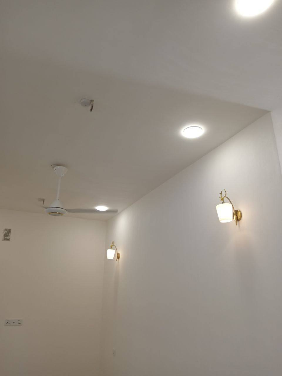 السلام عليكم سيد علي للتأسيسات كهربائية تشطيبات ومراحل سحب تشطيب نزالات شغل درجه اولى أسعار مناسبه للتواصل خاص او ***********
