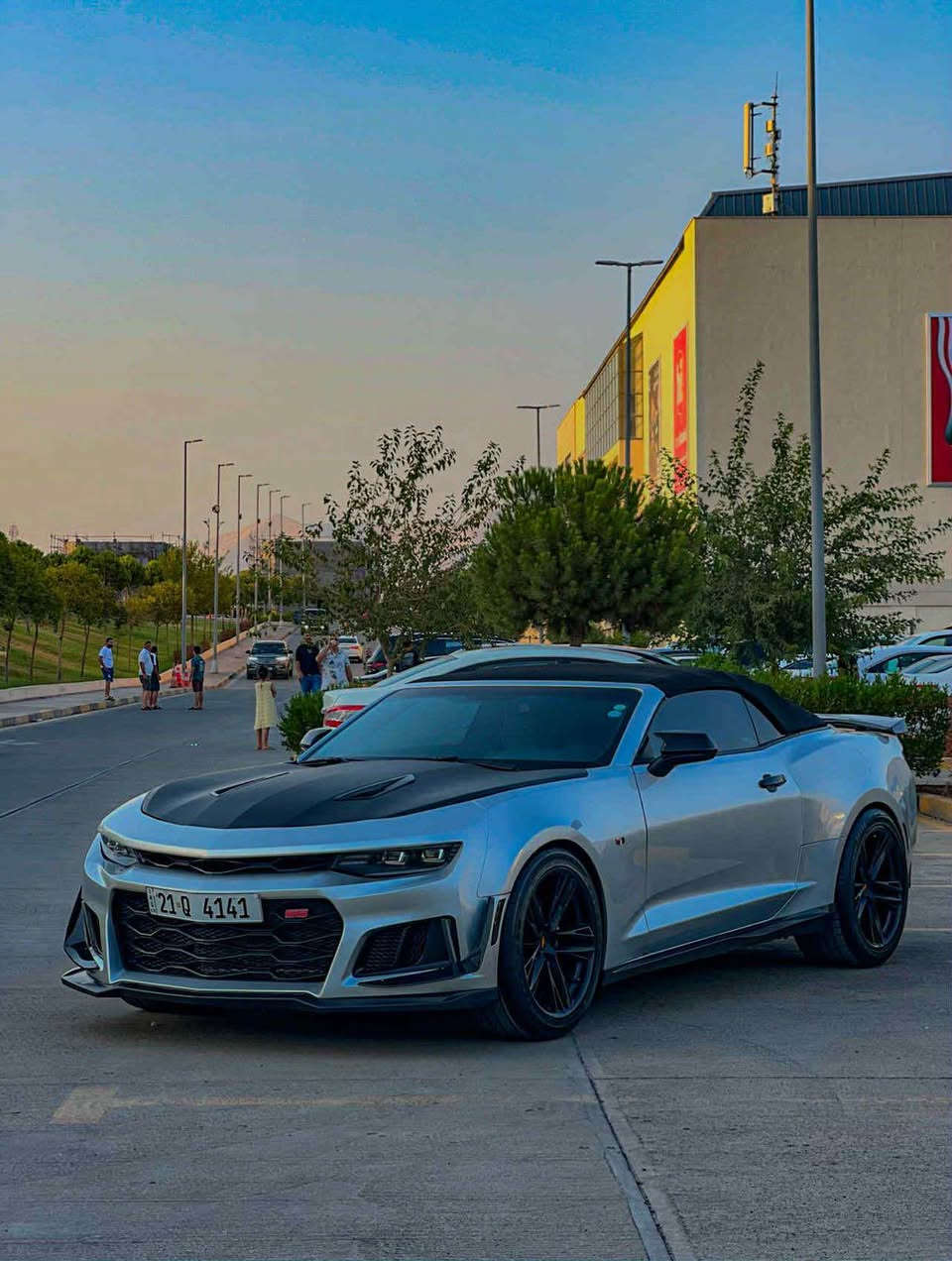 سلاو هاوريان 
كامارو 2ss ٨ پستؤن🚀❌
 گير و مةكينة و ئةكسلي بةشةرت برغوي لي بانةدراوة ٧٠ هةزار روشتوة  
موصفات  كشف سقف 
شاشة گةورة كاميرة و حساس 
بصمة و شغال شاشة كاربلةي كوشين جلدي سپي  هةردو كوشيني كارةبايي
و زور موسةفاتي تر ٤ مودي ليخوريني هةية Confort
Sport
Truck 
Ture دژة خليسك 
سةيارةكة كامل هةوايياتة ستةيج ٢  
اكزوز لةسةرة بوب بانك و فةصلةي لةسةرة كاجكاني لةسةرة شوتةي لةسةرة 
قوةتةكي خةيالي هةية  دةعامي 1le 
ويلي 1le
چوار تايةي لوكي لةسةرة  نويي لايتي 1le لةسةرة جوانترين و تاك ترين لايت  و لة واقع زورزور لة وينة جوانترة 
هةزةو سةنةويو رةقةم و ژينگةي نويية تا ٢٠٣٠ بةناوكردن بةشةرت 
جاملغي بيشةوةي سايةق و جاملغي دواوةي سايةق سبوغة يعني ٢ بارچة بةبي ژوري بةبي ئيرباك پيش و پشت كةپس 
يةك دينار مةسرةفي تيدا نية 
رقم موبايل *********** واتس اببي لةسةرة سلاو هاوريان 
كامارو 2ss ٨ پستؤن🚀❌
 گير و مةكينة و ئةكسلي بةشةرت برغوي لي بانةدراوة ٧٠ هةزار روشتوة  
موصفات  كشف سقف 
شاشة گةورة كاميرة و حساس 
بصمة و شغال شاشة كاربلةي كوشين جلدي سپي  هةردو كوشيني كارةبايي
و زور موسةفاتي تر ٤ مودي ليخوريني هةية Confort
Sport
Truck 
Ture دژة خليسك 
سةيارةكة كامل هةوايياتة ستةيج ٢  
اكزوز لةسةرة بوب بانك و فةصلةي لةسةرة كاجكاني لةسةرة شوتةي لةسةرة 
قوةتةكي خةيالي هةية  دةعامي 1le 
ويلي 1le
چوار تايةي لوكي لةسةرة  نويي لايتي 1le لةسةرة جوانترين و تاك ترين لايت  و لة واقع زورزور لة وينة جوانترة 
هةزةو سةنةويو رةقةم و ژينگةي نويية تا ٢٠٣٠ بةناوكردن بةشةرت 
جاملغي بيشةوةي سايةق و جاملغي دواوةي سايةق سبوغة يعني ٢ بارچة بةبي ژوري بةبي ئيرباك پيش و پشت كةپس 
يةك دينار مةسرةفي تيدا نية 
رقم موبايل *********** واتس اببي لةسةرة 
شوين هةولير 
نرخي بةلاش بةلاش ١٤٥ وةرةقةو مةجال أربيل, العراق
