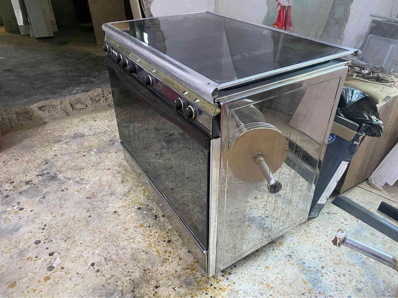 مزاد انس الوندي 

طباخ كريازي مصري كلش نظيف فقط عين الي بالنص مو شغال يحتاجله تصليح سعر 150 الف 

للاستفسار مراسله الصفحه او اتصال على رقم التالي 

***********

عنوان بختياري اول شارع السيطره قبل خليل ابو باله خناقين, ديالى
