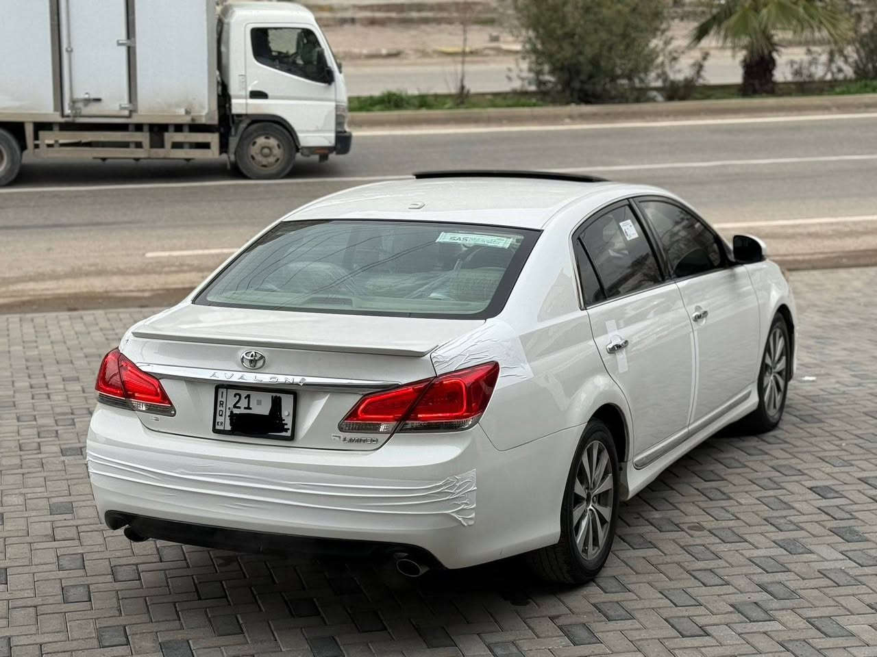 تویتا ئەڤەلۆن 2011/9  لیمیتد بۆیاخ ئەستور
سەیارەکی زۆر پاکو بی مەسروفە بی عەیبە مالی دۆسە هی مالی خۆمە بە ناو خۆمەوەیە سەنەوی تا 2030/9 تازەیە 
بە شەرتی مەکینە نەکراوەتە سەوتی  دیجیتاڵ نیە 
2 پارچە و نیو بۆیاخە 
کوشن کارەبایە. کوشن خەزنە. کوشن سارد و گەرمە. ٦ سیدی. ئیمپڤایەرە. کامیرایە. حاسەیە. ئاوینە ئۆتۆیە. تەعدیل سورعەیە. پەردەی. لایتی شەریکەی زینۆن. 
188$ مەجالی  
***********
*********** حلبجة, السليمانية
