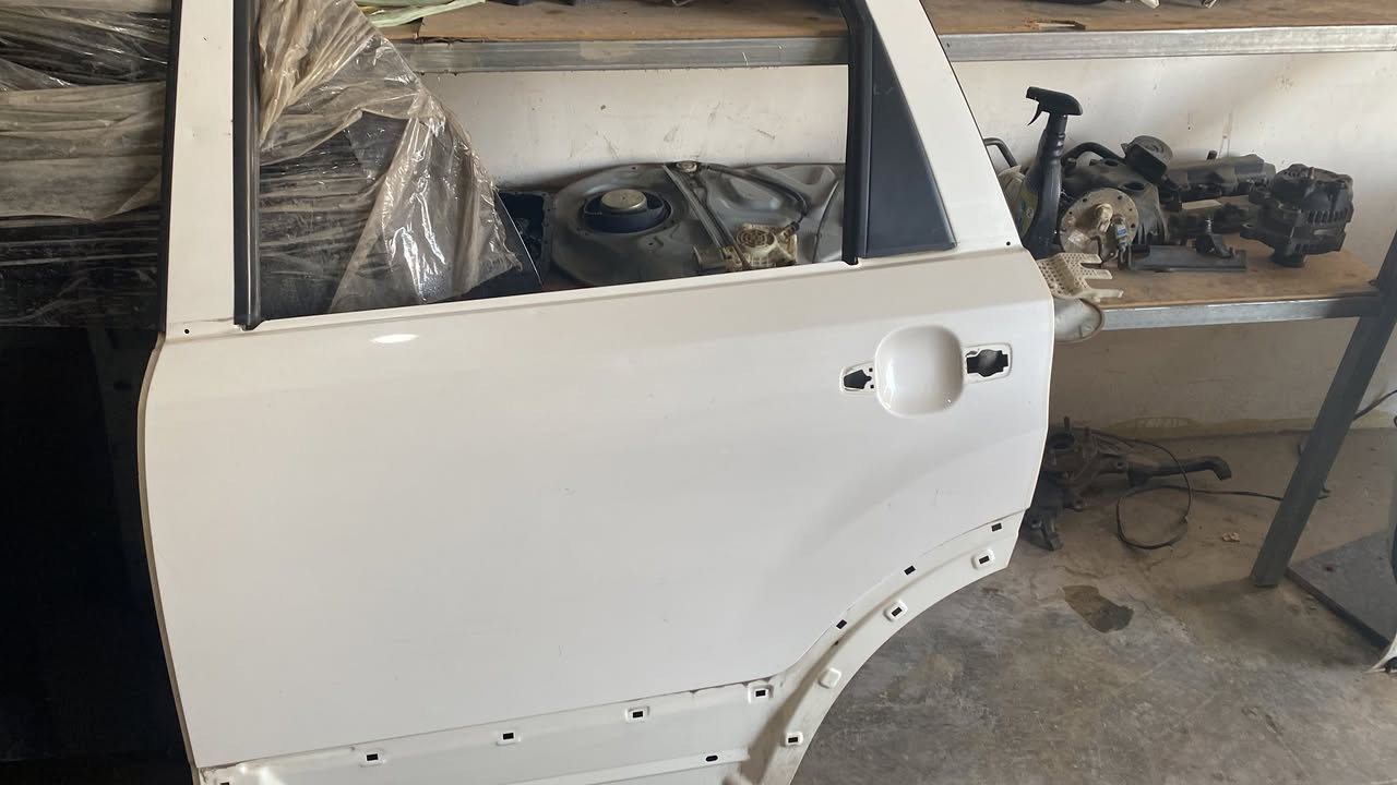 السلام عليكم ورحمه الله وبركاته
متوفر جميع قطع السيارات الكوريه 

كيا موهافي 

خليجي 

امريكي 

ابواب كافه الالوان

جاملغ كافه الالوان

دعاميه اماميه موديل ٢٠١٧

دعاميه موديل ٢٠١٣

دعاميه خلفيه موديل ٢٠١٧

دعاميه خلفيه ٢٠١٣

فول لايت زنون

فول لايت العادي 

بك لايت العادي 

بك لابت الد

بك لايت ٢٠١٧

مشط ستيرن وكاله 

مشط ستيرن حاويه

كوبلن ستيرن 

شيال كاردن

كاردن توويل 

كاردن فور ويل

يده عده صندوك

يده كشن خلفي 

يده باب داخلي 

يدن باب خارجي

بصمه ابواب 

حداديه اماميه وكاله 

حداديه خلفيه وكاله

داريم شفت امامي 

درايم شفت خلفي

قليج كير وكاله 

كير فور ويل 

كير تو ويل

بطانه جاملغات امامي 

بطانه جاملغ خلفي

واقيه طين امامي والخلفي

بروجكتر وكاله

فسفوره دعاميه خلفيه 

شمسيات للون بيجي

كشنات اسود وبيجي 

تورباين كير 

حساس صالنصه

حساس دعاميه خلفي

حساس ويل

حساس كرنك 

دكت سقف داخلي

ماسكات امامي وخلفي

شباك الاعلى موديل ٢٠١٢

شباك الاعلى موديل ٢٠١٥

شباك الاسفل 

مسطره صندوك نيكل

مسطره بنيد نيكل 

قاعده داخليه

قاعده خارجيه

توصيل داخل بغداد ٥ الف

توصيل محافظات 🚚🚚🚚

***********

واتساب او مراسله الصفحه
