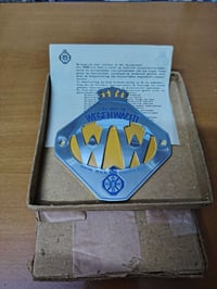 من رخصت الادمن# باج اصلي للبيع متواجد خاص العنوان بغداد 07869889508