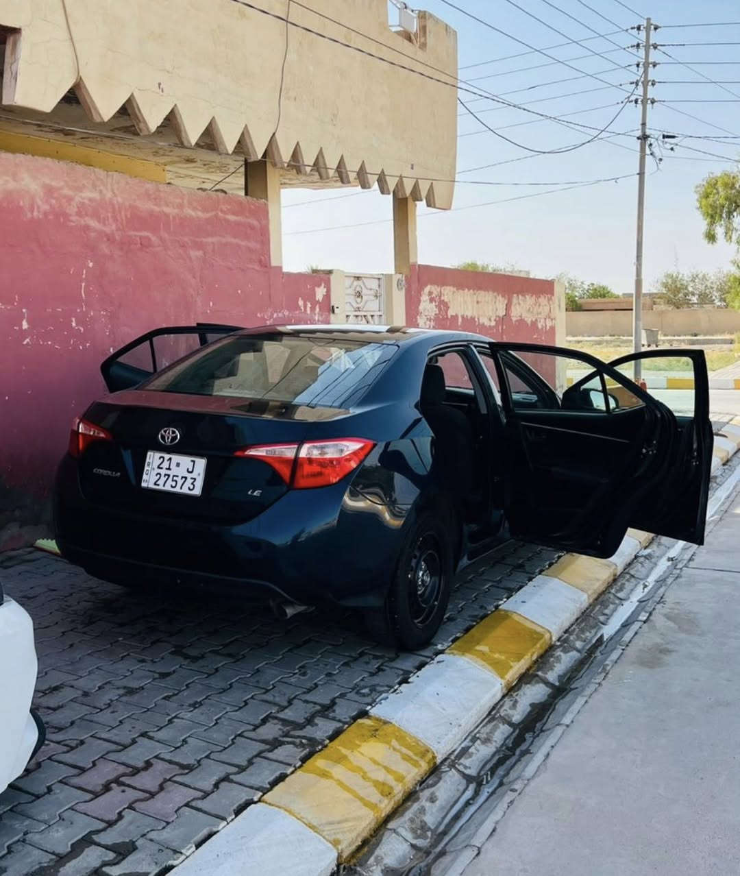 سلام عليكم
كورلا 2018 مواصفات  LE معروفه
 رقم (سليمانيه) كير مكينه مكفول كله بشرط ماشيه 135
مازدات عدسات فول زنون 
لدات اماميه 
ردار امامي مع حجر بيئه بلادي 
توقف ذاتي
تحديد مسار 
ترحيب 
تحكم استيران كامل 
شاشه اعطال 
كامره 
مكاني ديالى اي استفسار اتصل ‭0776 716 4354‬
