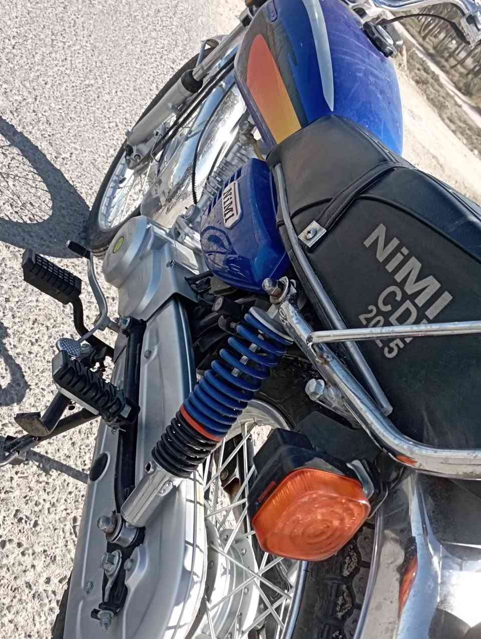 السلام عليكم للبيع نامه امتياز 25 مكفوله كفاله عامه السعر 650وبيها مجال مكان الحمزه  الغربي قرب معمل السكر للاستفسار ***********
