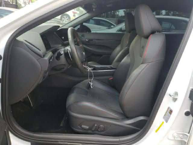 سوناتا Nline فول موصفات 1/1  
موديل 2022  ماشية 35 الف mi 
محرك كير واير بشرط مامفتوح 
سيارة حيل نظيفة كلشي عل بلاد جديد 
سنوية هزة كلشي جديد مدفوع لـ
باسمي السنوية بشرط تحويل وغرامـة
سيارة مابيـها دينار مصرف كامل من كل نواحي
فول فول مواصفات شاشة كبيرة لمس كاميرا 
حاسة رادارات كشن جلد كشن كاراباي بصمة 
 تشغيل عن بعد تحكمات ستيرن بلتوس اوكس
 كار بلي أوتو ستوب للتحذيرات تبيرد مركزي
 تحديد سرعة محرك 4 سلندر بارنوما فتخة 
حادث چاملغ وباب حادث سطحي
 
رقم صاحب سيارة ***********
