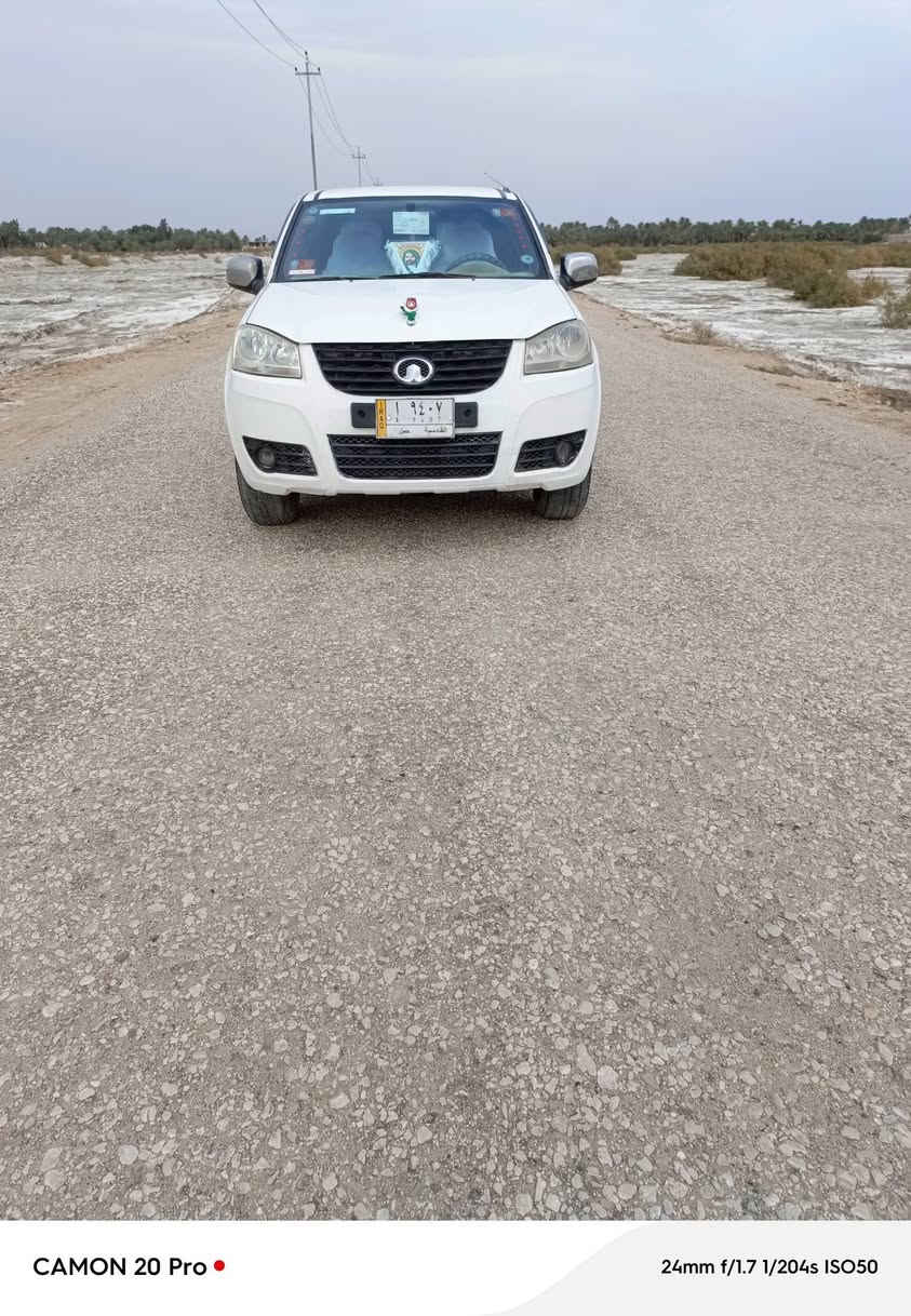 سياره البيع كريت ويل موديل 2013رقم قادسيه سنويته مجدده ال2029سياره مكفولة كفاله عامه من ضربه وتبديل محرك وكير شرط تخم تاير تبريد ثلج حداديه جديده سعره 66وبيه مجال عنون نجف رقم الهاتف ***********
