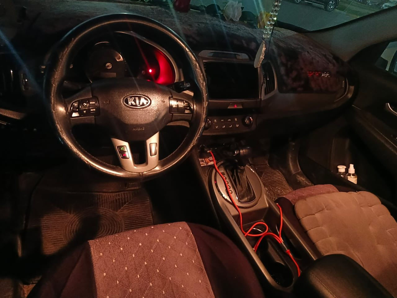 سبورتج ٢٠١٦ وارد امريكي للبيع بيضاء اللون رقم بغداد نظيفة جدا استخدام شخصي قليل جدا تبديل بنيد نفس اللون 
السعر المطلوب ١٣٥ ورقة 
لمزيد من المعلومات 
***********
مكان السيارة بغداد / بسماية
