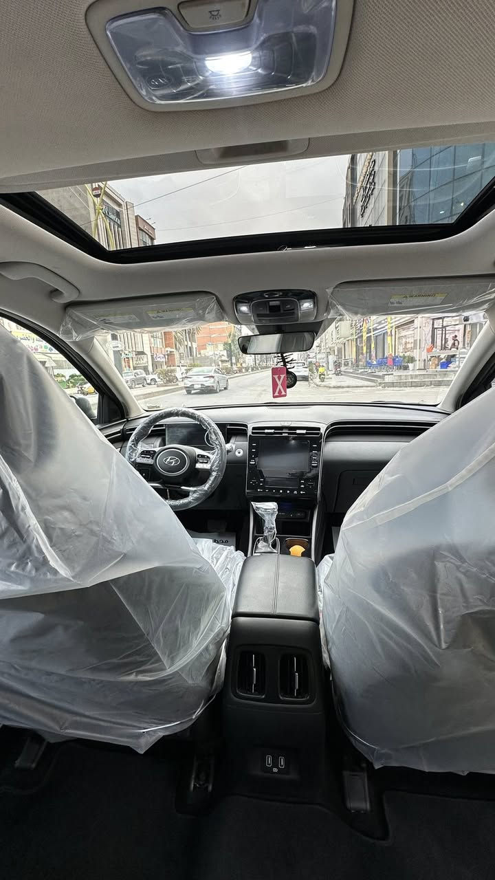 سلام وعليكم توسان للبيع موديل22فول سياره كشنات هيتر جنطه كهرباء تشغلي عن بعد فتحه لون مميز سياره صور لحادث مرفوق بل منشور فقط لبونيد معمر نفسه وراجع سياره ليبل واحد وارد امريكي بيها سحبتين مال كارت تعال وشوف بعينك سياره احله من صور مال بيت للتواصل مراسله وتساب ***********
