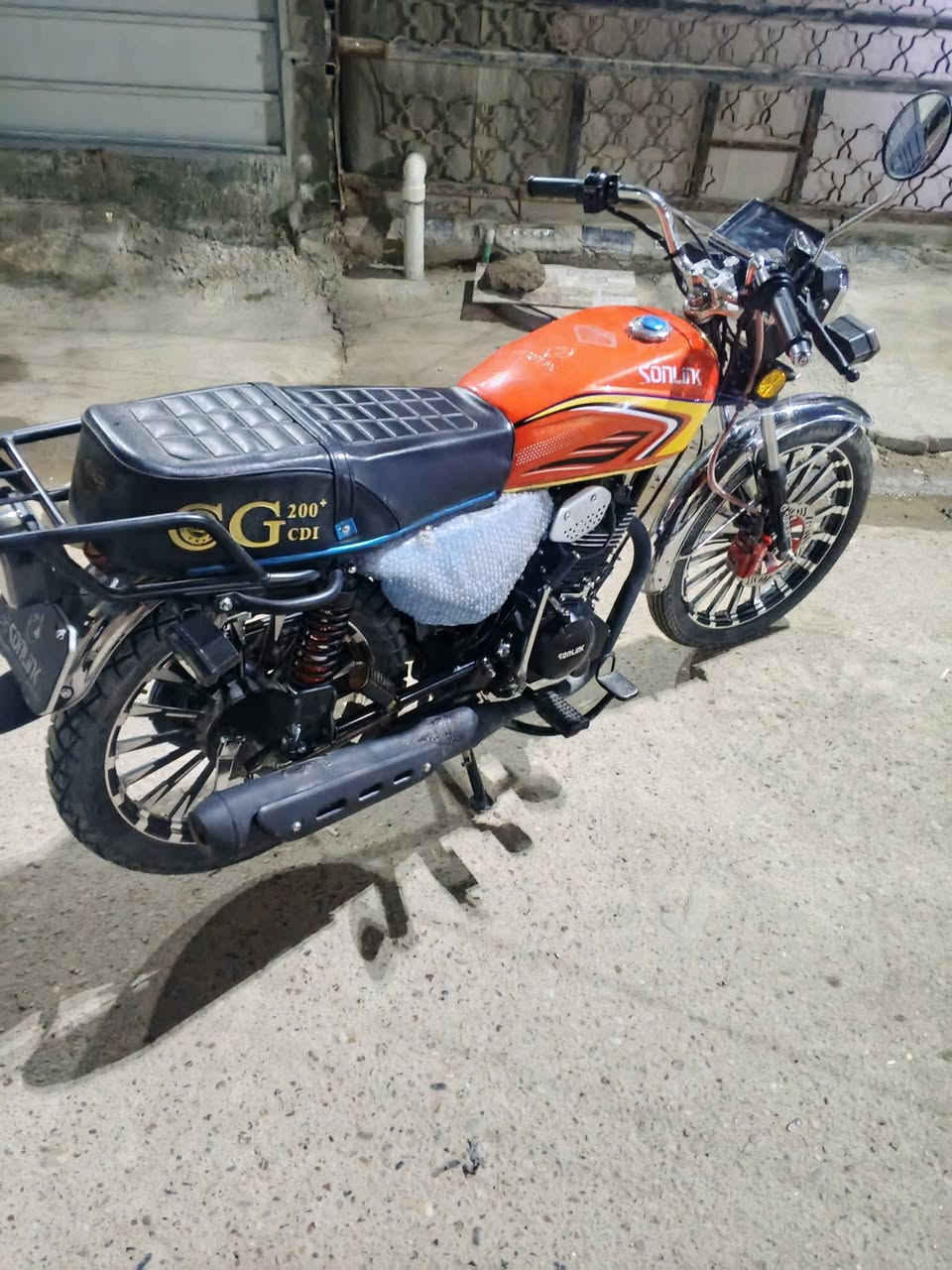 درجه سيفان مديل 25واضحه بلصوره مكاني الشعب يم سيطره قديمه. مال الشعب هذه رقمي ***********
