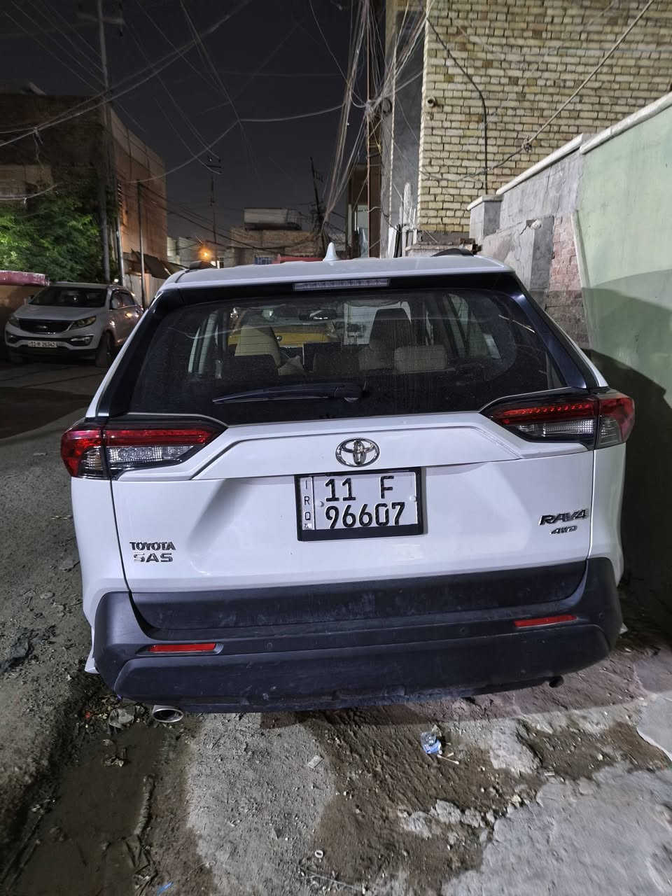للبيع جوه السعر رف4 مديل 25 استلام شركه فول مواصفات سياره جديده على وضع الشركه ٣٦٠٠٠٠٠٠مليون دينار قفل مستعجل على بيعتها ***********
