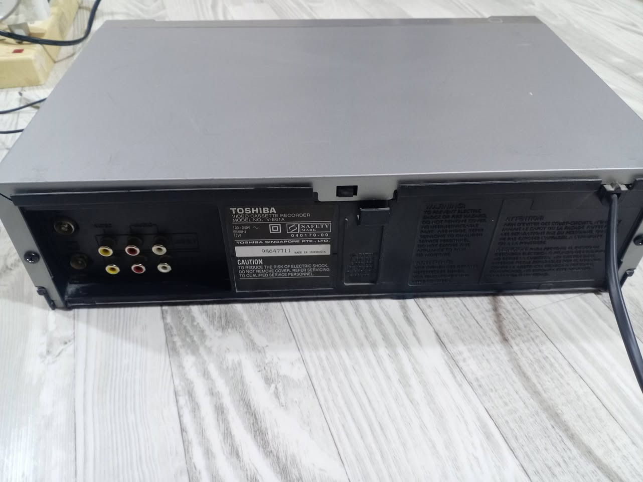 فديو شريط كبير نظيف جداً جداً نوع توشيبا 6 هيد
الجهاز على بلاده بدون أي نقص أو خلل أو تصليح نهائياً

السعر 45 ألف
يوجد توصيل


**إذا كنت صاحب هذا الإعلان وتريد حذفه لأي سبب، رجاءا أرسل رسالة إلى الدعم الفني**