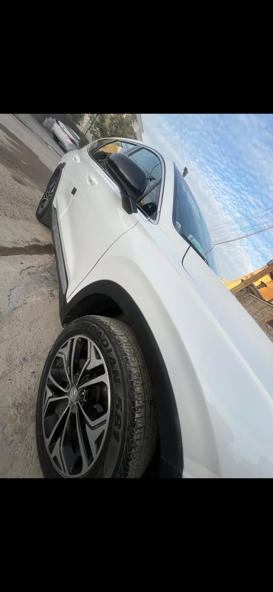 للبيع او مرارس / سنتافيا 2019 امريكي محرك 4 سلندر نص مواصفات بيها  رادار امامي وخلفي وجانبي وتوقف ذاتي واطفاء محرك بالازدحام ومانع تزحلق وقياده ذاتيه وحساسات وشاشه ودبل كامره لايت زنون وبعد بيها مواصفات سياره مكفوله برغي مامفتوح بيها وحادثها فقط دعاميات وصبغ كصه البنيد مكفوله شواصي ولغود وتكم كلها ليبل واحد وسنويه وهزه وارقام جديده وحاظر لتحويل عنوان بغداد السعر / 168 وبيها مجال لشراي الجاد / ***********
