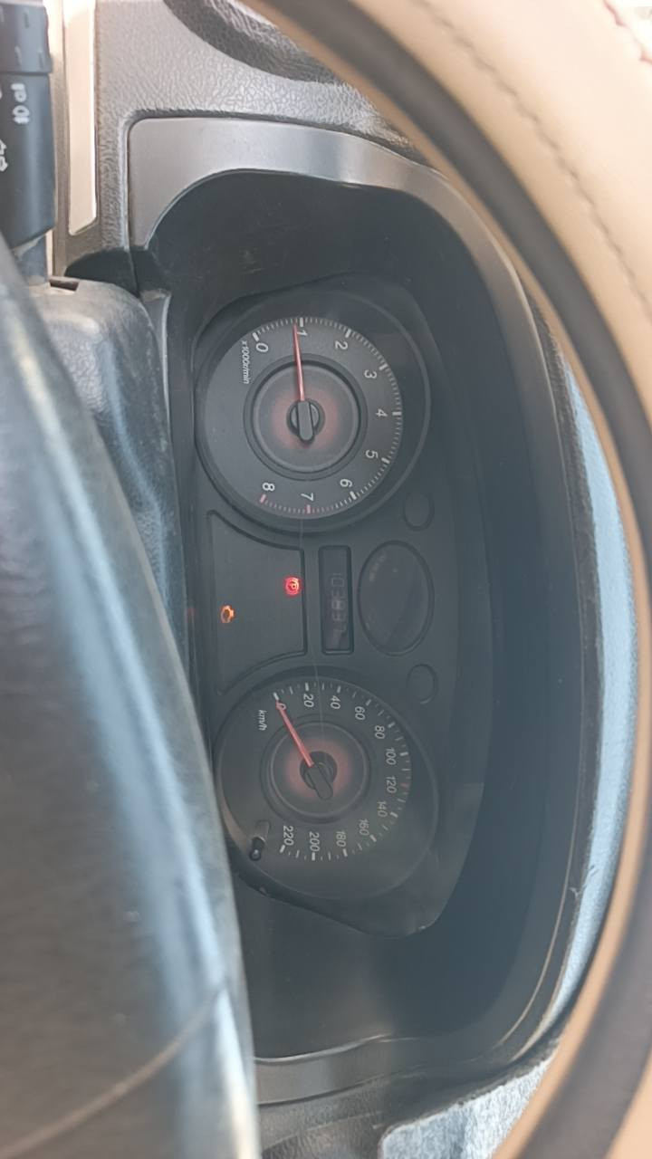 سلام عليكم سيكي كصه جديده 2013سياره جديده بسمي رقم بغداد الدولي هزه 26 مكفوله من الضربه وصبغ دعامياته مال شركه لامصبوغات ولا امبدلات مكينه كير كلج صدر تبريد كله جديد سياره ناعمه ماشيه 103. مكانه بغداد *********** سعر48
