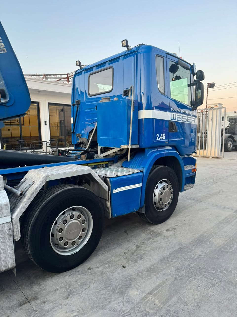 سكانيا موديل 2014 دخول جديد بصرة سيارة بالكارتون عنوان بغداد ***********
