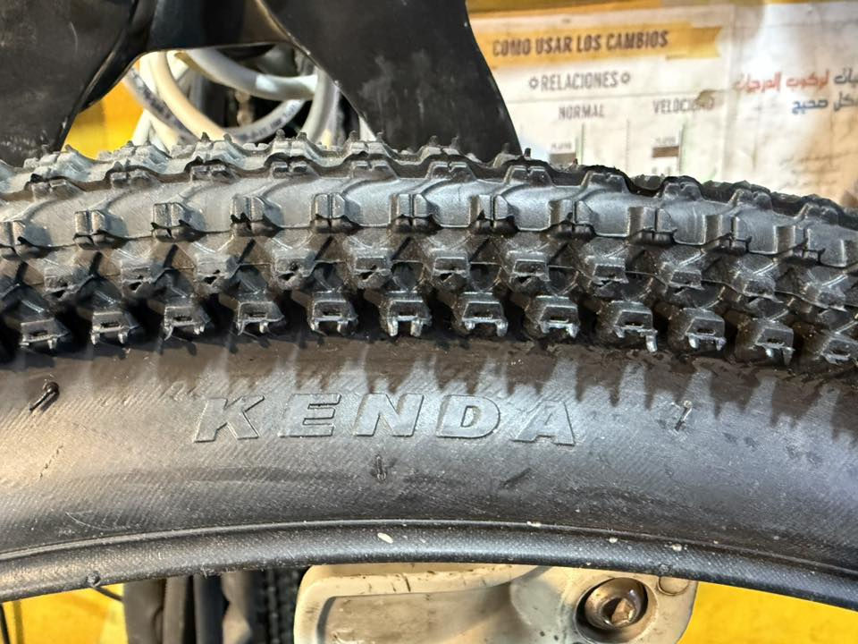 تايرات KENDA

قياس 27.5  العرض 2.10

صنع في إندونيسيا 🇮🇩 

سعر التاير 9 ألف دينار 

عنوان المحل موصل أيمن تقاطع شارع كنيسة الساعة🚴🏻‍♂️🚴

يوجد توصيل 🚚 كافة محافظات العراق 🇮🇶 

☎️***********
