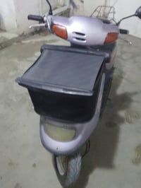 دارجه للبيع زينه  عايزها كابريته السعر 300و وكلشي شغال  07722203171